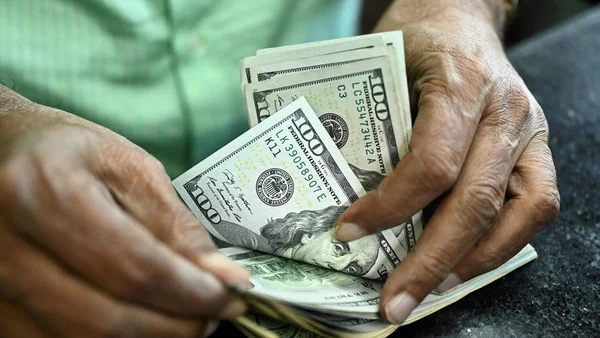 Last-minute money tips for university